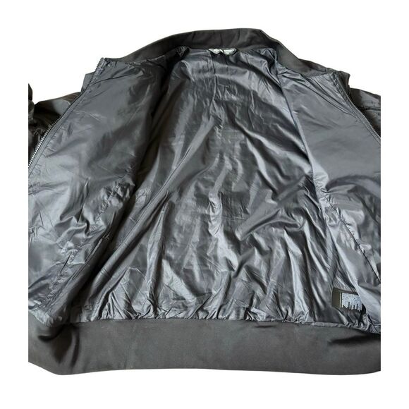 The North Face Women’s Bomber Jacket size XL Black - Picture 8 of 12